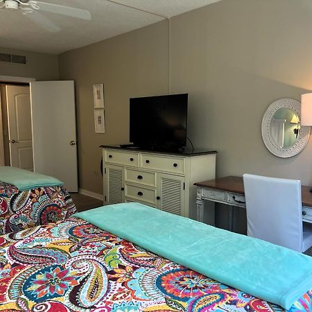 Village House 102, Sleeps 6, 2 Bedrooms, Pool Hilton Head Island Buitenkant foto