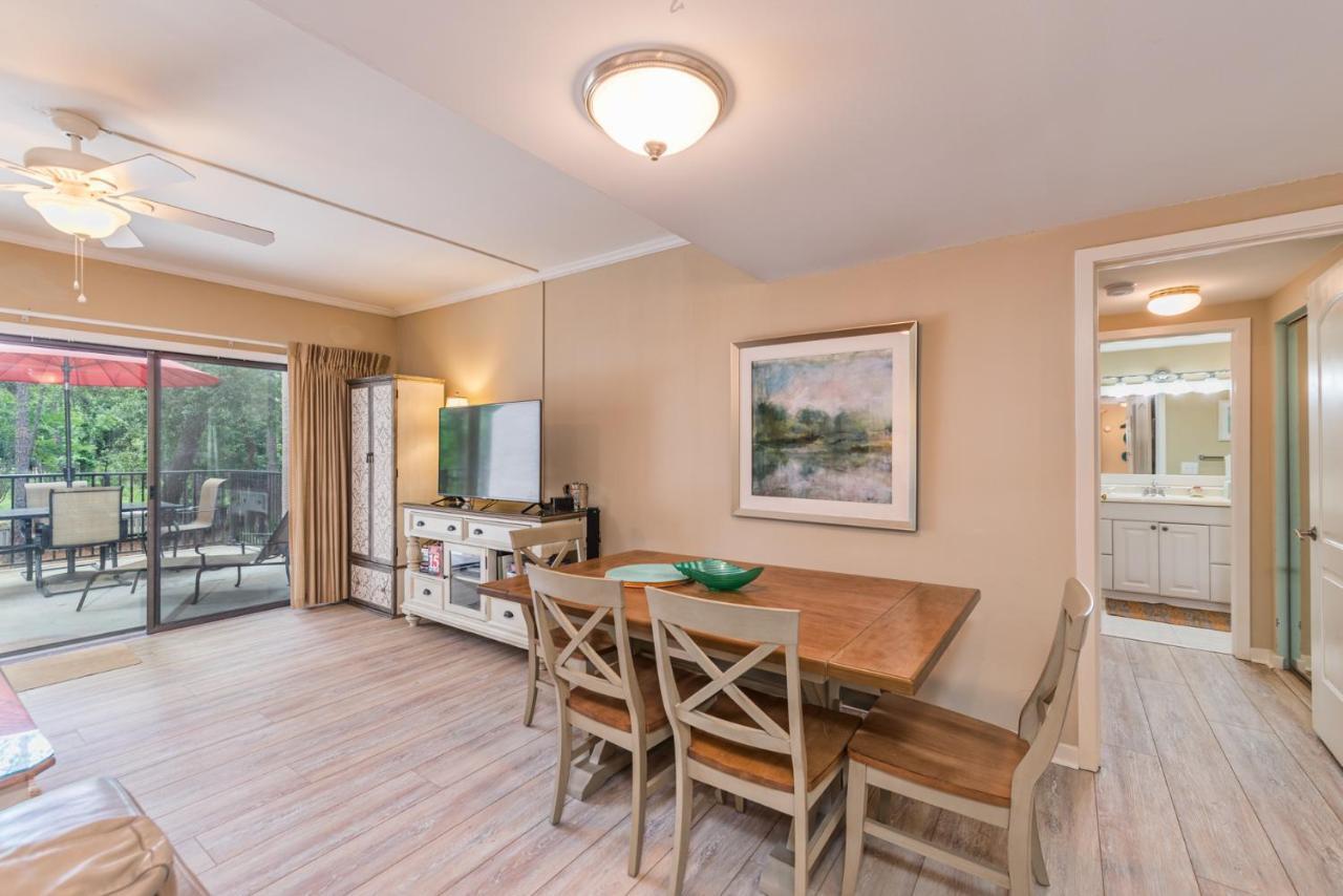 Village House 102, Sleeps 6, 2 Bedrooms, Pool Hilton Head Island Buitenkant foto