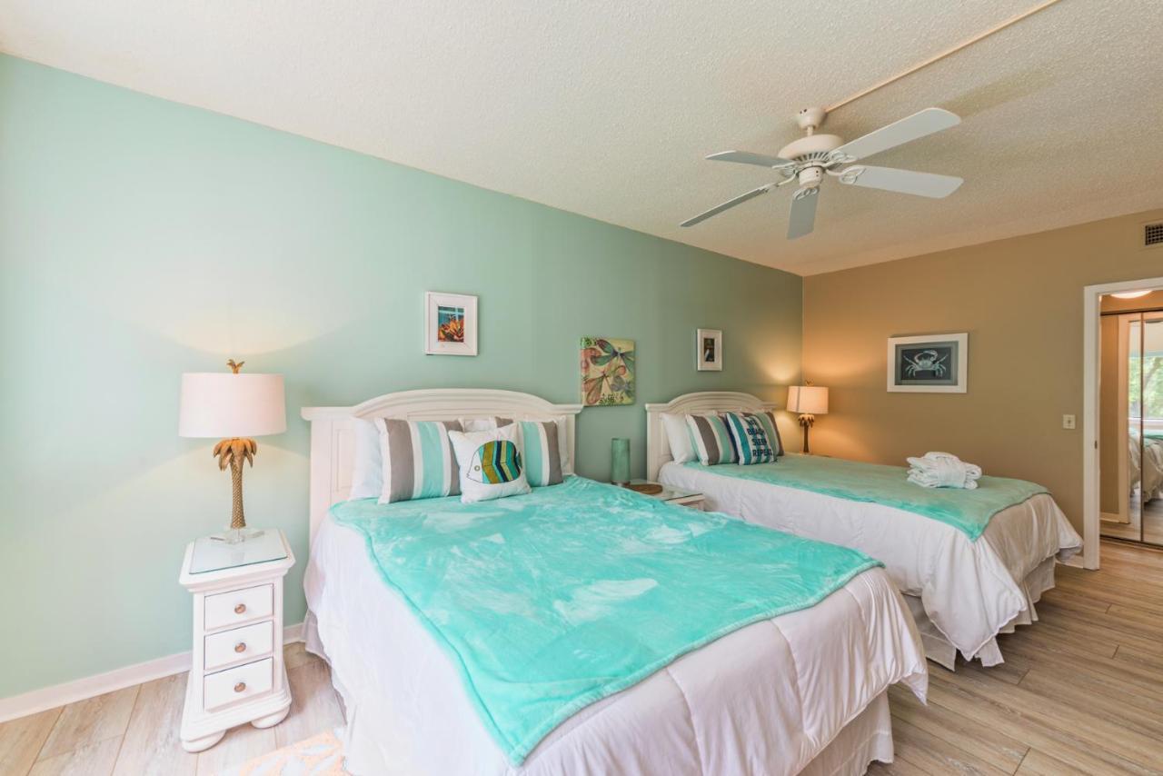 Village House 102, Sleeps 6, 2 Bedrooms, Pool Hilton Head Island Buitenkant foto