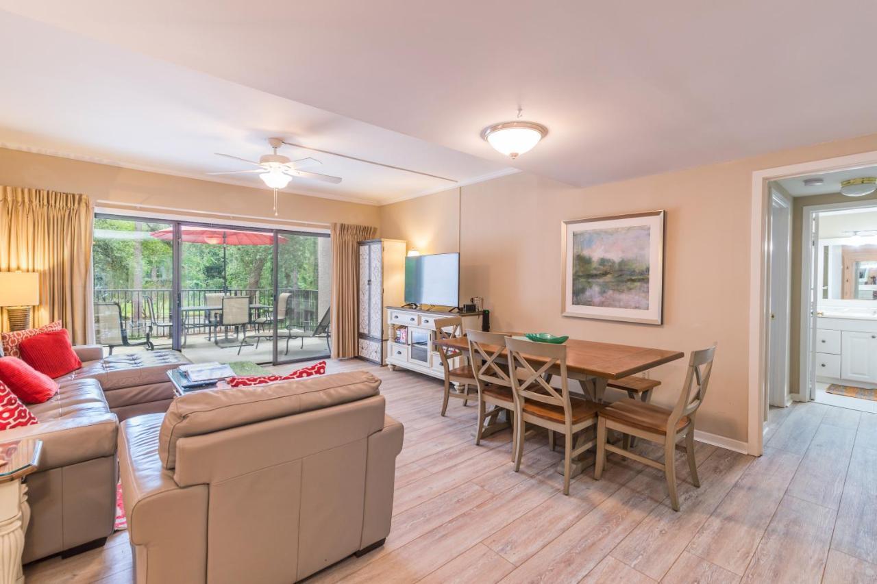 Village House 102, Sleeps 6, 2 Bedrooms, Pool Hilton Head Island Buitenkant foto