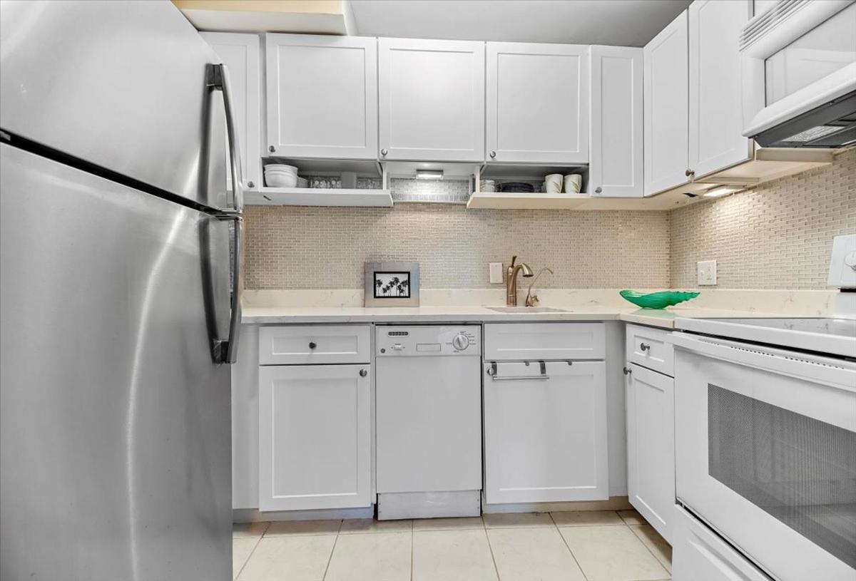 Village House 102, Sleeps 6, 2 Bedrooms, Pool Hilton Head Island Buitenkant foto