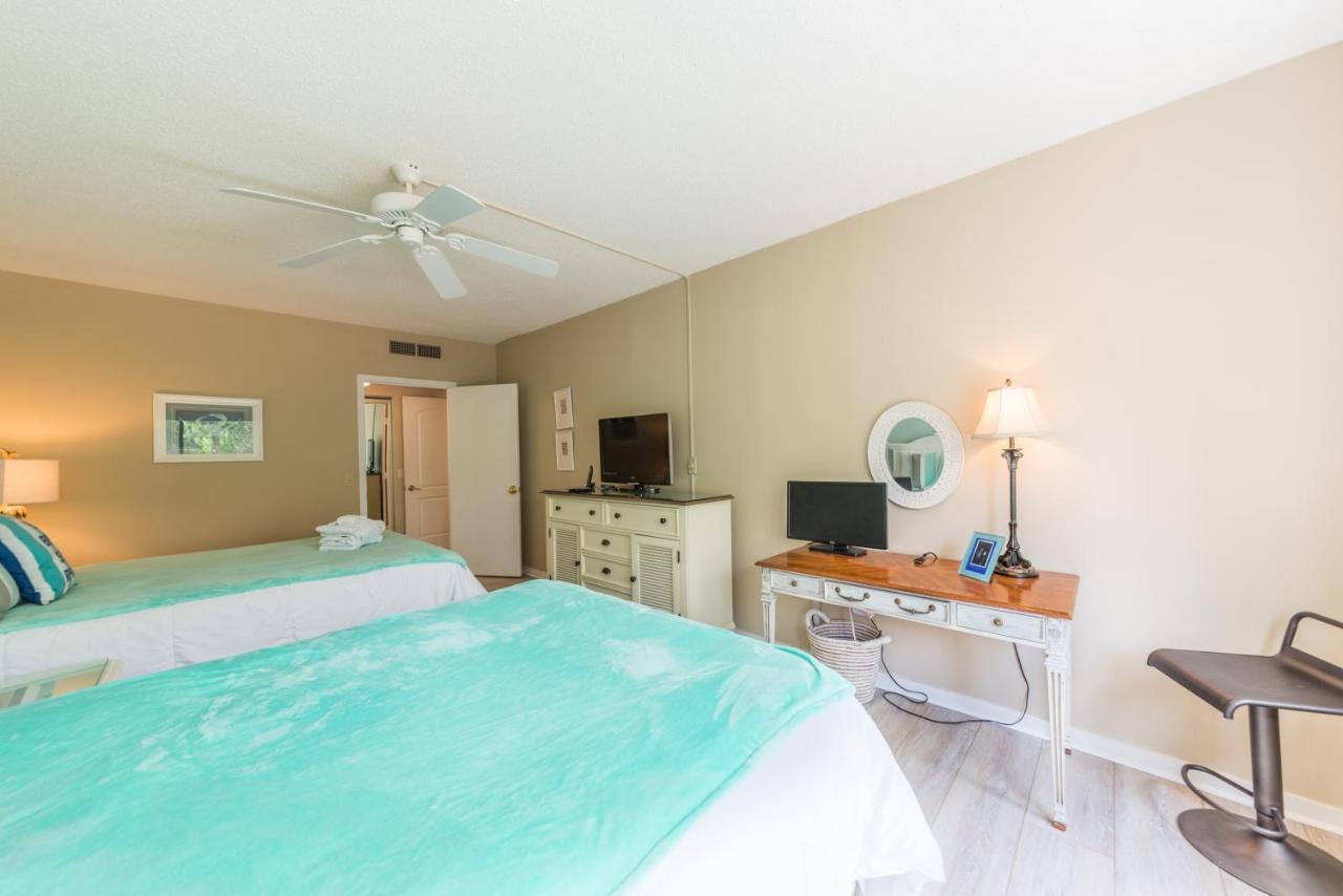 Village House 102, Sleeps 6, 2 Bedrooms, Pool Hilton Head Island Buitenkant foto